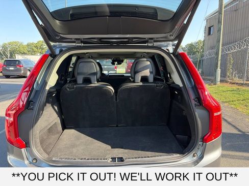 Used 2020 Volvo XC90 T5 Momentum w/ Protection Package AWD/4WD image 8