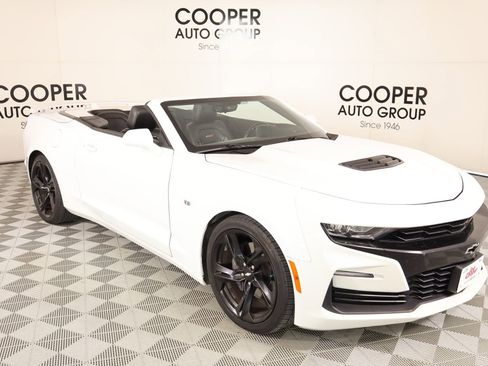 Used 2019 Chevrolet Camaro SS image 1