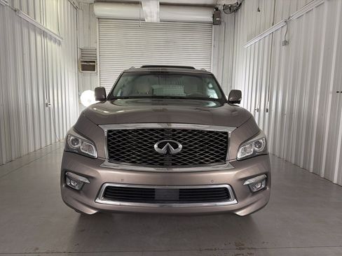Used 2016 INFINITI QX80 Luxe w/ 22" Wheel Package image 2