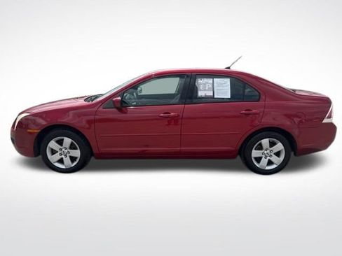 Used 2008 Ford Fusion SE FWD image 2