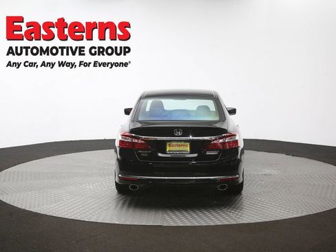 Used 2017 Honda Accord Sport Special Edition image 37
