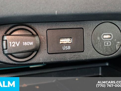 Used 2025 Hyundai Elantra Sport FWD image 40