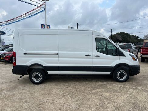 New 2026 Ford Transit 250 148 Medium Roof w/ Load Area Protection Package RWD image 2