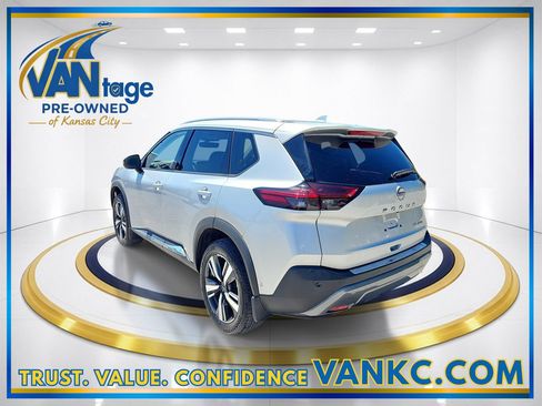 Used 2023 Nissan Rogue SL w/ SL Premium Package AWD/4WD image 9