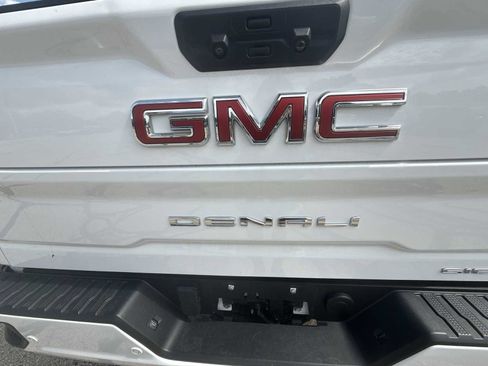Certified 2020 GMC Sierra 3500 Denali w/ Technology Package AWD/4WD image 32