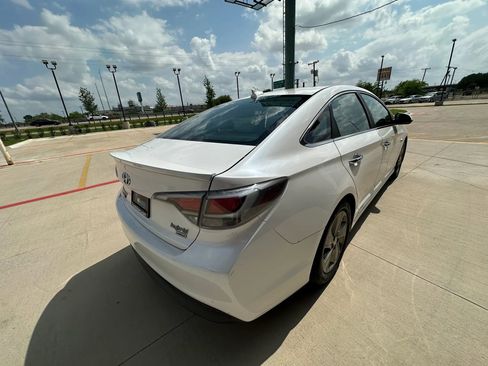 Used 2016 Hyundai Sonata Limited image 5