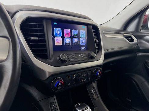 Used 2017 GMC Acadia SLT AWD/4WD image 17