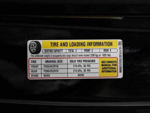 Used 2014 Chevrolet Corvette 3LT w/ 3LT Preferred Equipment Group image 40