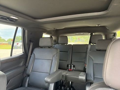 Used 2023 Chevrolet Tahoe LT w/ LT Signature Plus Package AWD/4WD image 13