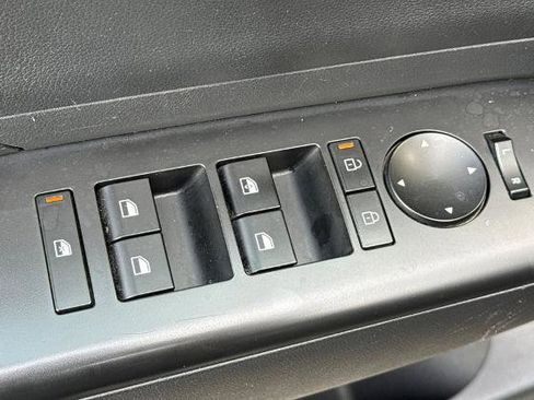 Used 2024 Hyundai Kona SEL AWD/4WD image 18