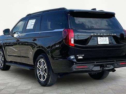 Certified 2025 Ford Expedition Active AWD/4WD image 13