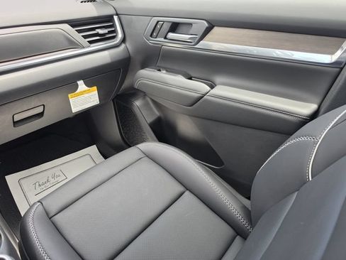 Used 2026 GMC Terrain Denali AWD/4WD image 22
