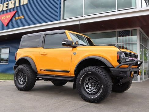 Used 2021 Ford Bronco First Edition AWD/4WD image 1