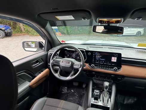 Used 2024 GMC Canyon AT4 w/ Canyon Safety Plus Package image 34