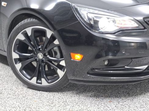 Used 2019 Buick Cascada Sport Touring w/ Dark Effects Package image 3