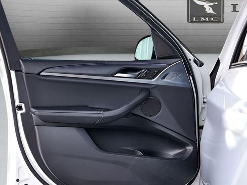 Used 2023 BMW X3 xDrive30i w/ M Sport Package image 28