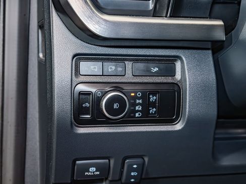 Used 2024 Ford F250 Lariat w/ Lariat Ultimate Package AWD/4WD image 17