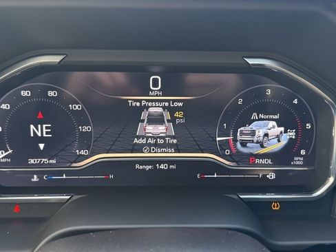 Used 2025 GMC Sierra 2500 AT4 w/ AT4 Premium Plus Package image 24