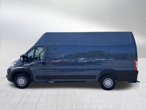 Used 2024 RAM ProMaster 3500 FWD image 9