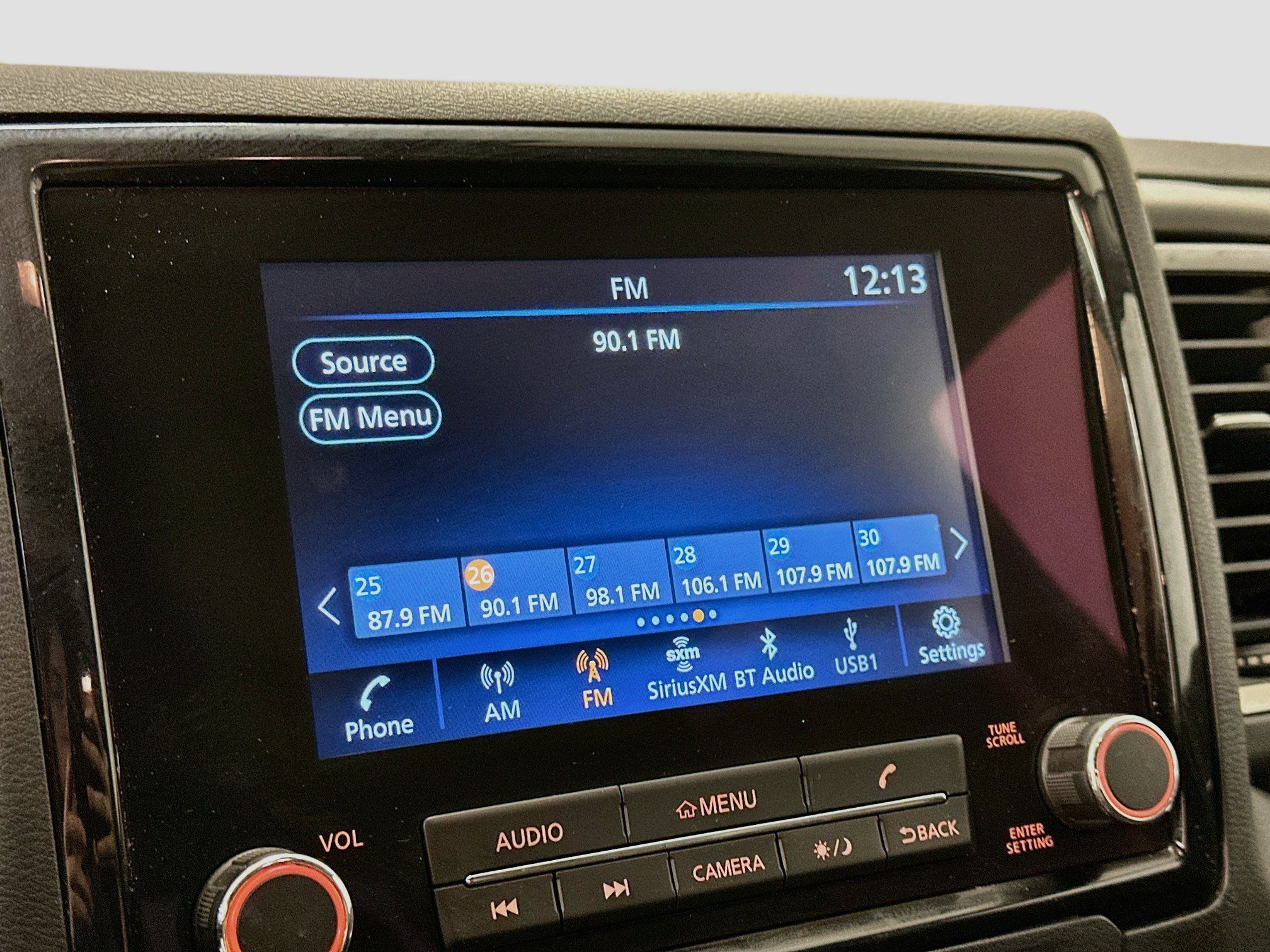 Used 2024 Nissan Frontier SV AWD/4WD image 21