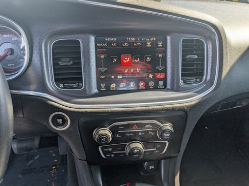 Used 2016 Dodge Charger R/T RWD image 19
