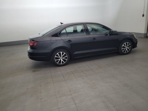 Used 2016 Volkswagen Jetta SE FWD image 10