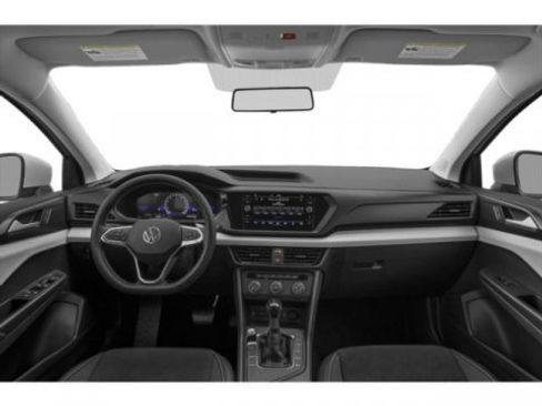 Used 2023 Volkswagen Taos SE w/ Panoramic Sunroof Package AWD/4WD image 8