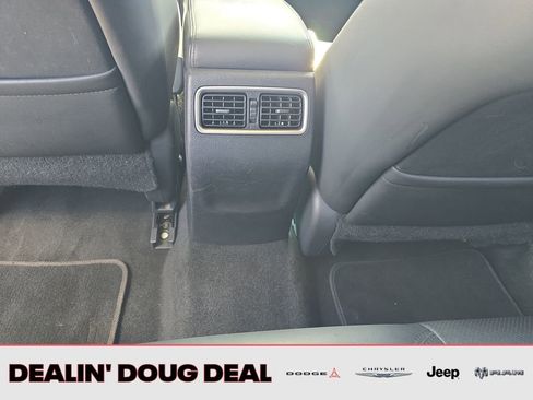 Used 2015 Nissan Altima 2.5 SL w/ Technology Package FWD image 27