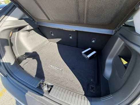 Used 2023 Hyundai Kona SEL AWD/4WD image 34