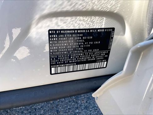 New 2026 Volkswagen Tiguan SEL R-Line image 17