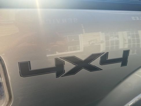 Used 2013 Ford F150 Platinum AWD/4WD image 12