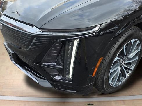 Certified 2024 Cadillac Lyriq Sport w/ LPO, Floor Liner Package image 9