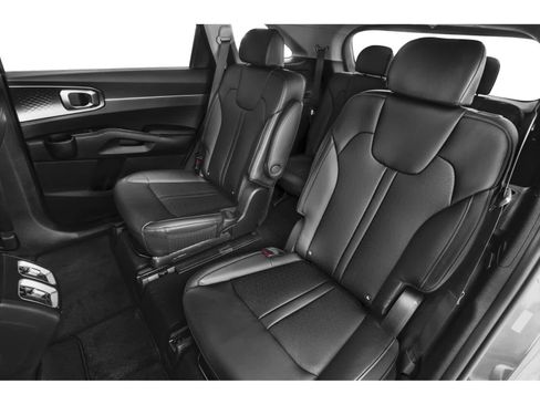 Used 2022 Kia Sorento EX w/ Panoramic Sunroof Package FWD image 9