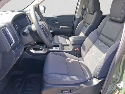 New 2026 Nissan Frontier SV AWD/4WD image 9