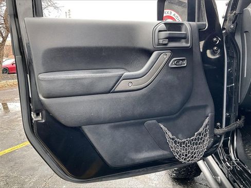 Used 2016 Jeep Wrangler Unlimited Sport image 18