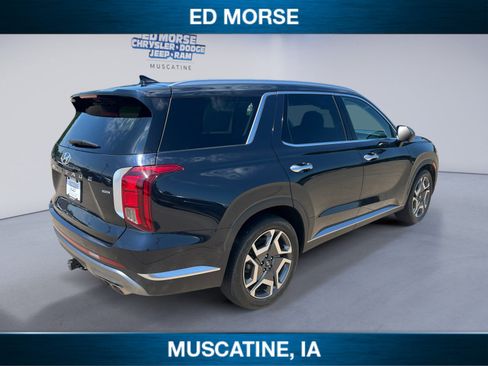 Used 2024 Hyundai Palisade Limited AWD/4WD image 5
