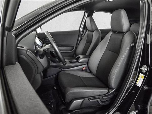 Used 2019 Honda HR-V Sport image 17