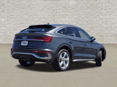 Used 2023 Audi Q5 2.0T Premium Plus w/ Premium Plus Package AWD/4WD image 7