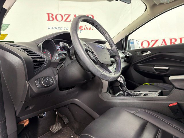 Used 2019 Ford Escape SEL AWD/4WD image 18