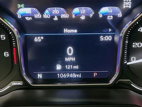 Used 2021 GMC Yukon SLT w/ SLT Luxury Package image 15