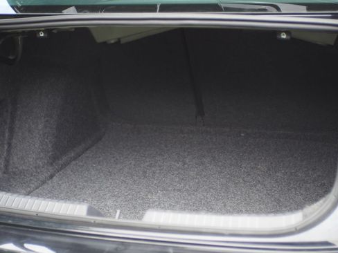 Used 2024 Volkswagen Jetta SE FWD image 24