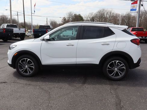 Used 2023 Buick Encore GX Select w/ Safety Package II image 31