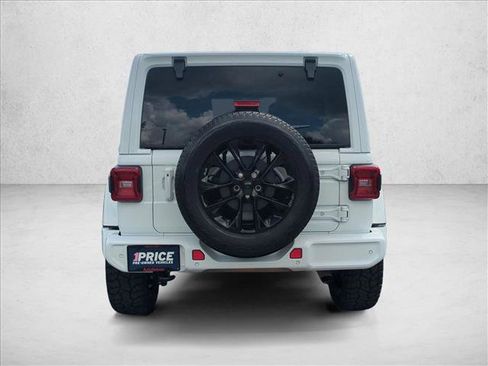 Used 2021 Jeep Wrangler Unlimited Sahara AWD/4WD image 7