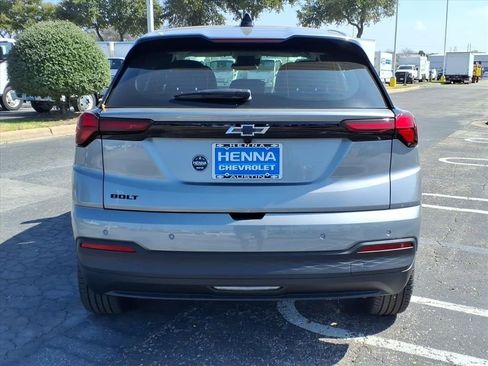 New 2027 Chevrolet Bolt LT image 9