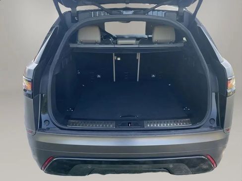 Used 2019 Land Rover Range Rover Velar R-Dynamic SE AWD/4WD image 5