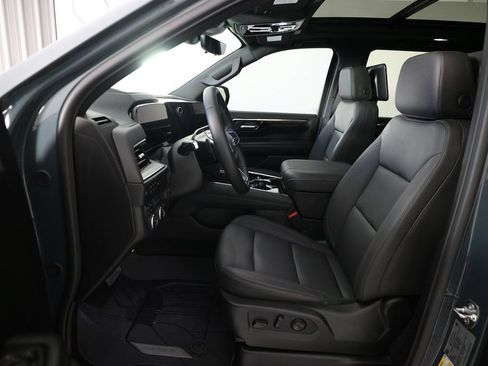 Used 2026 Chevrolet Tahoe Z71 w/ Z71 Off-Road Package AWD/4WD image 18
