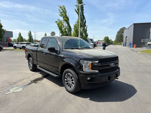 Used 2020 Ford F150 Lariat AWD/4WD image 3