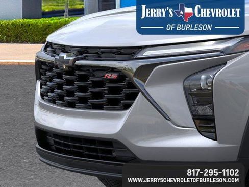 New 2026 Chevrolet Trax RS image 15