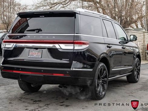 Used 2023 Lincoln Navigator Reserve image 22