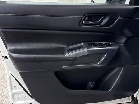 Used 2024 Nissan Pathfinder Rock Creek image 4